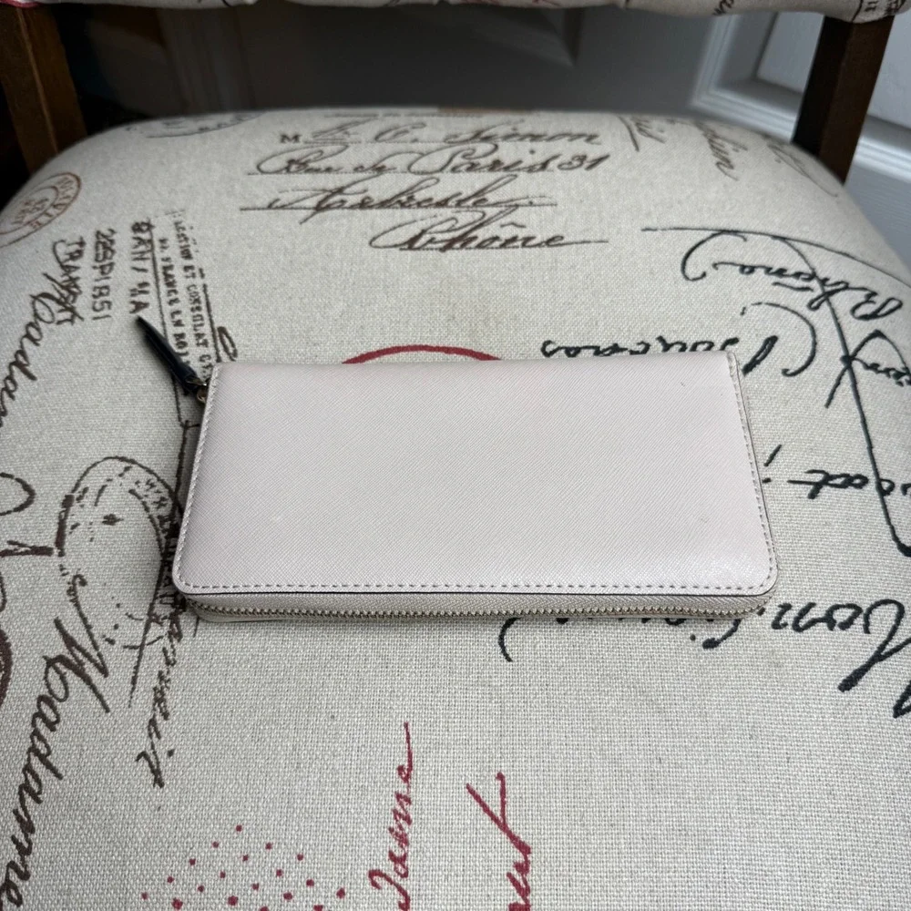 Kate Spade New York Saffiano Leather Zip Around Continental Wallet Black Cream